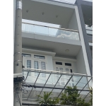 Lan can cầu thang kính 6