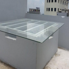 Mái kính - Giếng trời