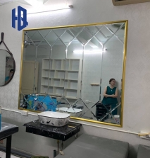 Kính ốp trang trí 3